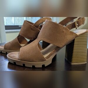 a.n.a Women's Brown Suede Like Sandals. Size 7.5M